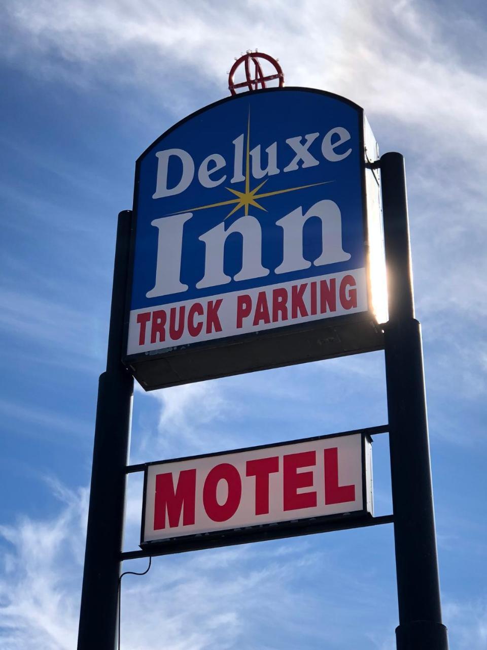 Deluxe Inn Motel Sparks Buitenkant foto